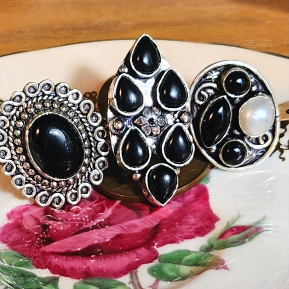 Wonderful Lot Of 3 Handcrafted, Ethnic- Style Black Onyx Rings.